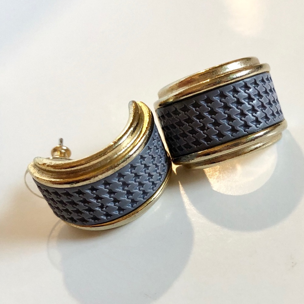 Vintage Weekenders | Pierced Gold Blue Earrings - Picture 2 of 5